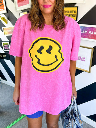Dopamine Hit - Pink Acid Wash Melting Smiley Face T-shirt