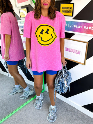 Dopamine Hit - Pink Acid Wash Melting Smiley Face T-shirt