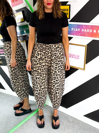 Effortless Style - Leopard Print Barrel Leg Trousers