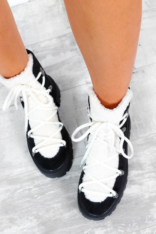 Say Freeze - Black Cream Borg Ankle Boots