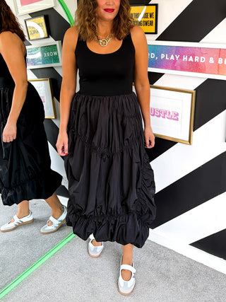 Vest Dressed - Black Puff Ball Midi Dress