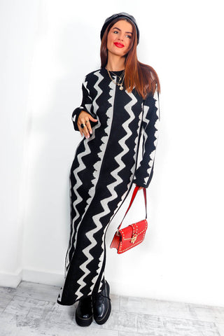 Zig-A-Zig Ah - Black Cream Printed Knitted Maxi Dress